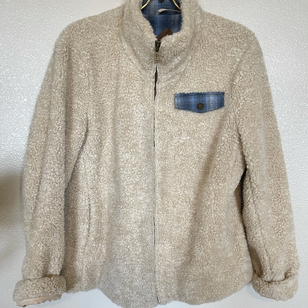 Pendleton zip up teddy jacket.